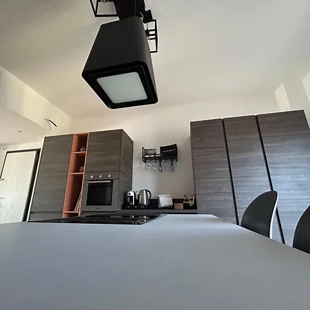 Lakehouse Enjoy דירה ורבאניה